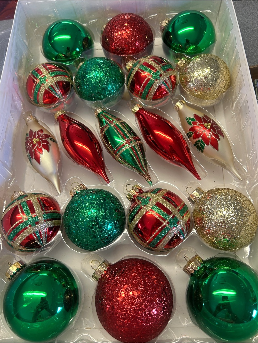 Vintage Festive Red, Green & Gold Holiday Ornament Set